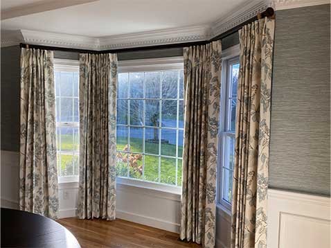 Hunter Douglas Dealer Image
